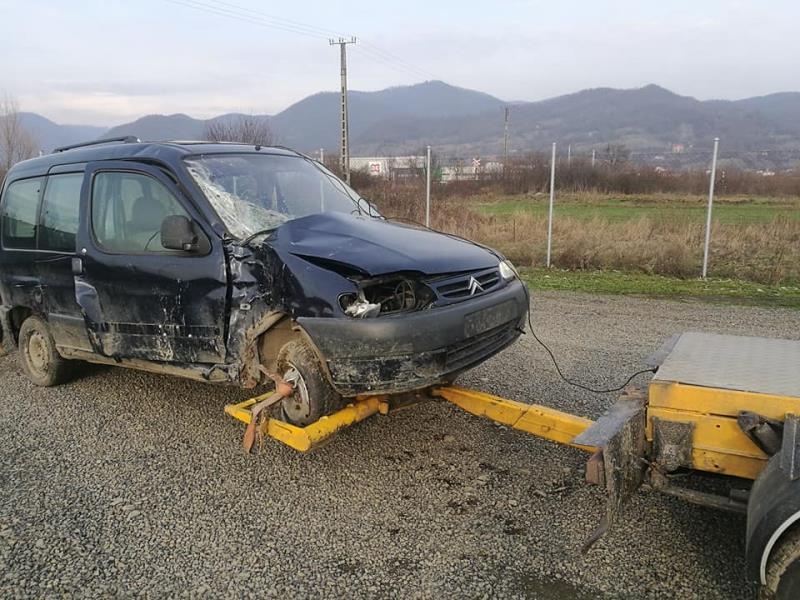 Pompa injectie Citroen Berlingo 2002 1 2