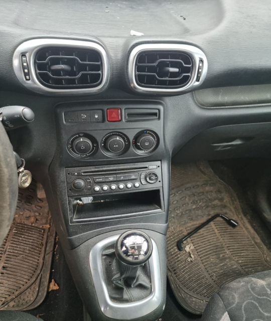 Pompa injectie Citroen C3 Picasso 2010 m