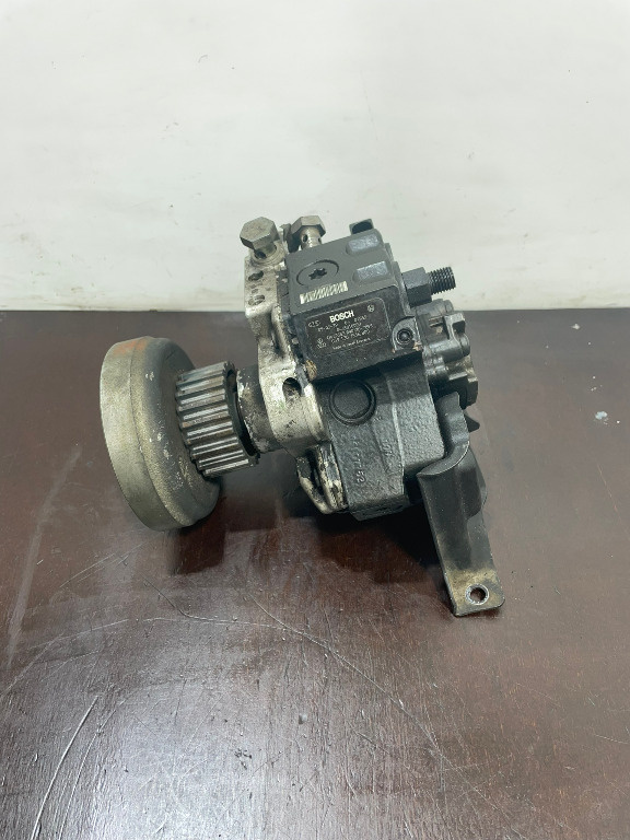 Pompa injectie comuna pe sina AUDI A4 B7, A6 C6, A