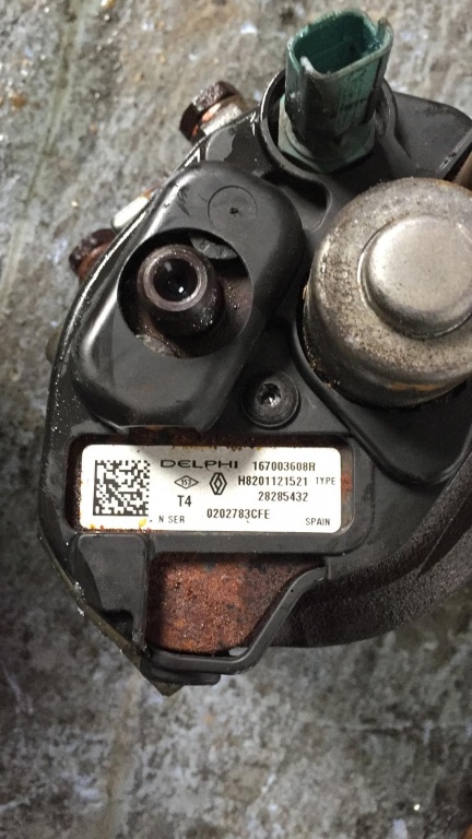 Pompa injectie delphi renault clio kangoo Logan cod 8201121521