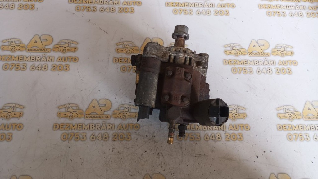 Pompa injectie FORD Fiesta Mk6 Hatchback
