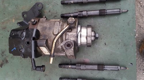 Pompa injectie Ford Mondeo MK3 2.0TDCI