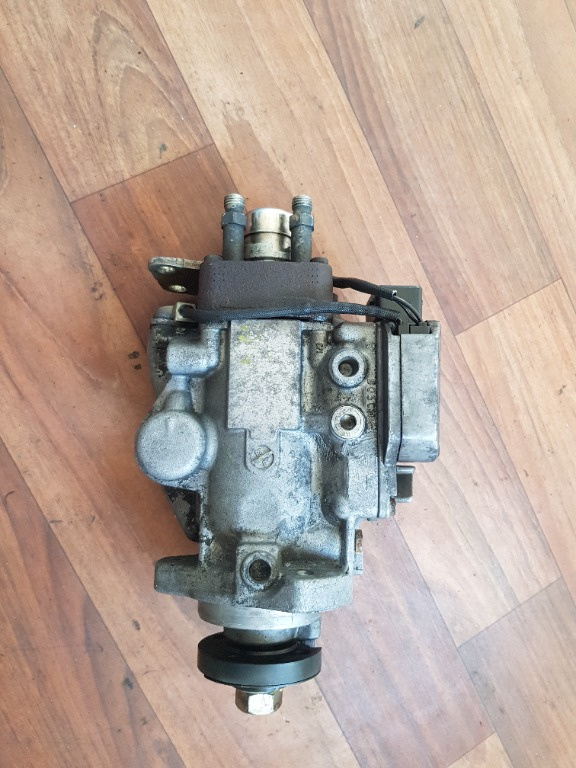 Pompa injectie Ford Transit 2.4 TDDI/2.0 TDDI cod 004
