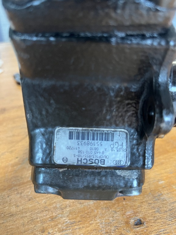 Pompa Injectie Inalta Presiune Opel 1,3 CDTI cod 0445010138 / 55198933
