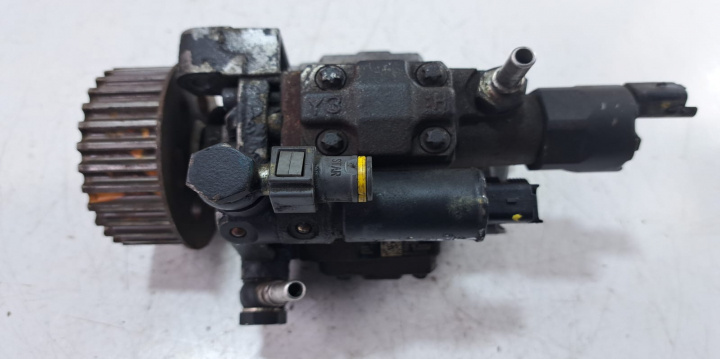 Pompa injectie / inalte Cod: 167000938R / A2C53252602 Nissan Juke YF15 [2010 - 2014] Crossover 5-usi 1.5 dCi MT (110 hp)