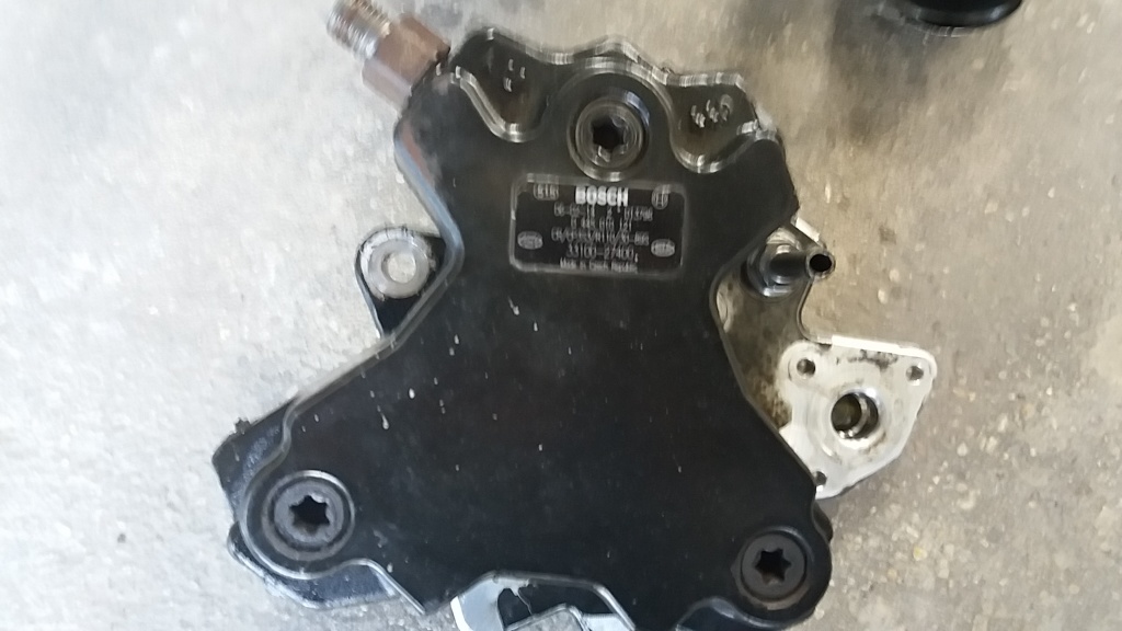 Pompa Injectie Kia 2,0 crdi , cod 0445010121 , cod 33100-27400