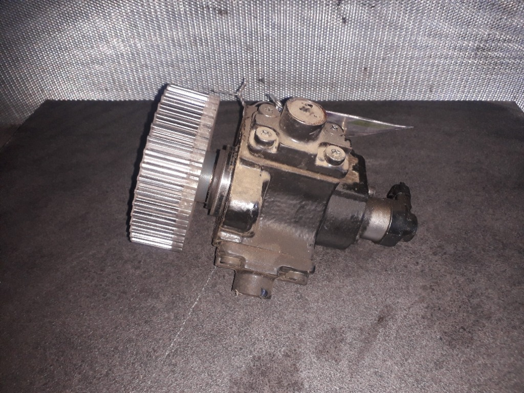 Pompa Injectie Opel Astra H Combi Z19DT cu DPF Gri