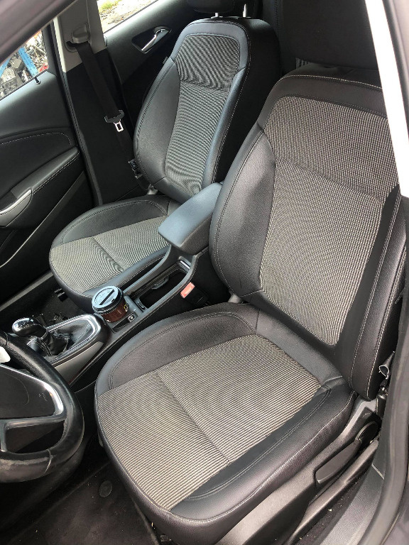 Pompa injectie Opel Astra J 2012 Break 1