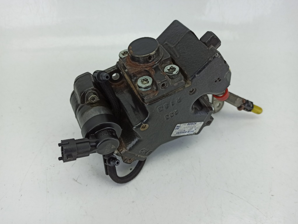Pompa injectie Opel Corsa D 1.3 cdti cod 0445010204