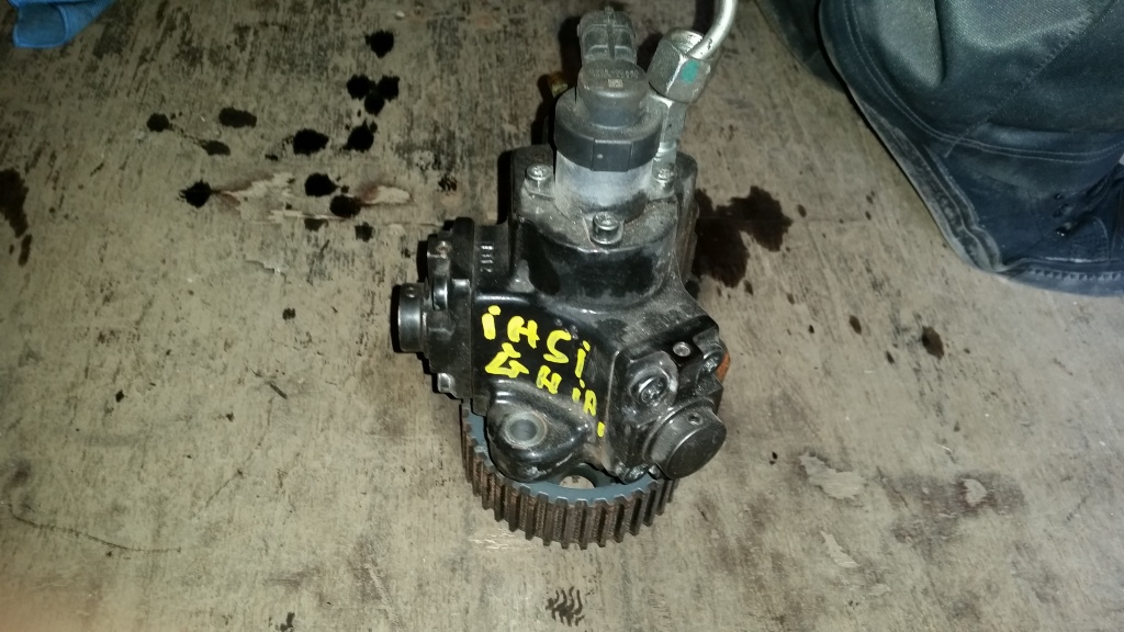 Pompa injectie Opel Insignia 2.0 cdti 2011