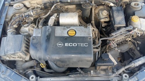 Pompa injectie Opel Vectra B 2.0 Cod 0470504002