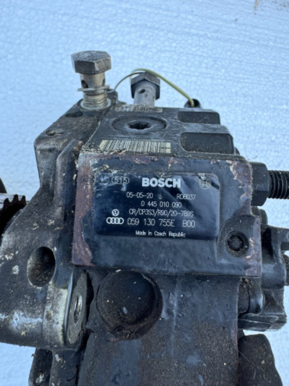 Pompa injectie pentru Audi A6 C6 2.7 BPP An 2006 Cod 059130755E/059 130 755 E
