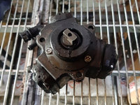 Pompa injectie pentru motor 1.3 jtd(multijet) Fiat Doblo / Fiat Punto cod 0445010080