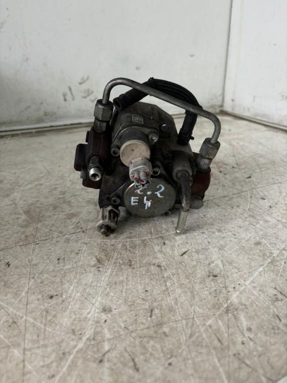 Pompa injectie Toyota Rav 4 III 2.2 d 2005-2009 Euro 4 136 CP COD pompa inalta presiune 22100-0R011 DENSO