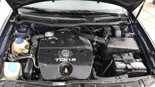 Pompa injectie Volkswagen Golf 4 2000 hatchback 1,9 diesel agr