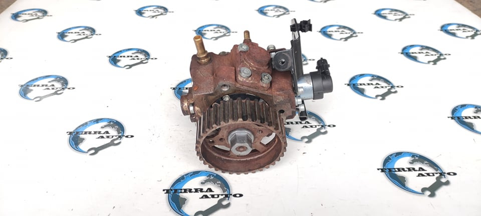 Pompa injectie Volvo V70 1.6 D cod: 9656300380 / 0445010102