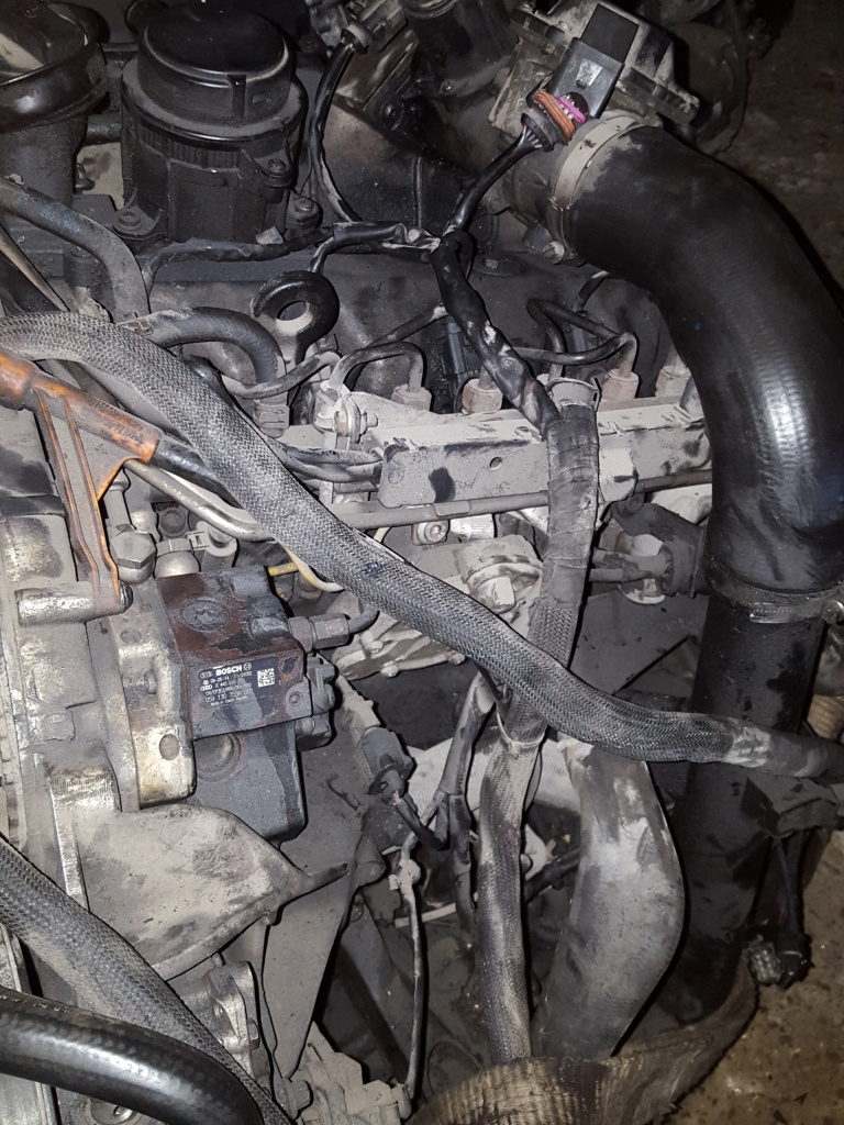 Pompa injectie vw crafter 2.5 tdi an 2006-2010