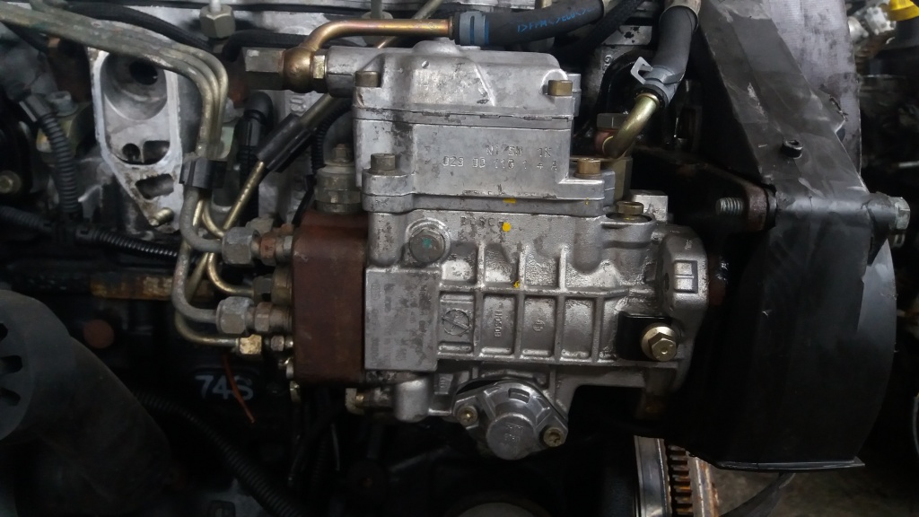 Pompa injectie VW T4 cod motor AJT