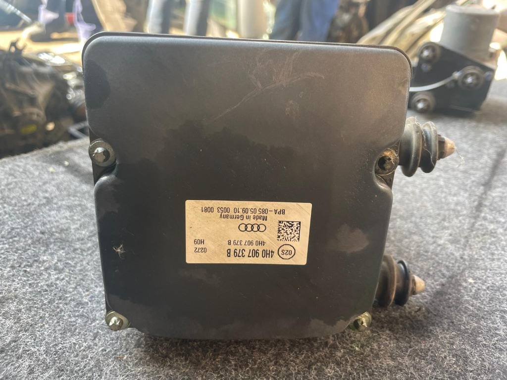 Pompa modul Abs cod 4H0907379B Audi S8 A