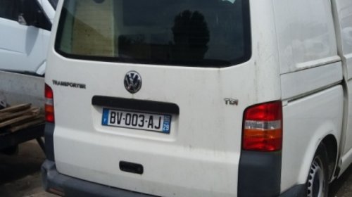 Pompa motorina rezervor VW T5 2008 T5 2.5 TDI