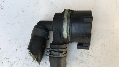 Pompa recirculare apa Audi A4 B8 2.0 CAGA cod