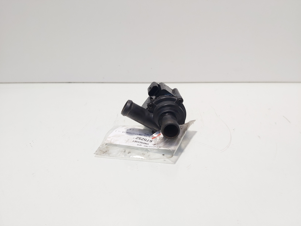 Pompa recirculare apa, cod 5N0965561, Vw Caddy 4, 2.0 TDI, CFH (idi:675252)