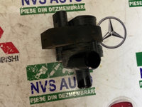 Pompa recirculare apa Mercedes A2118350364