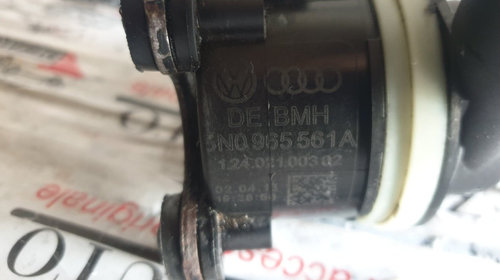 Pompa recirculare apa Skoda Octavia II 1.6 TDI 105 cai motor CAYC cod piesa : 5N0965561A