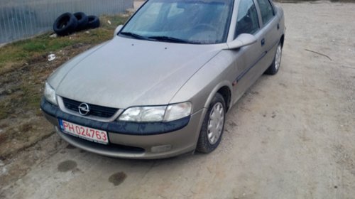 POMPA SECUNDARA AER OPEL VECTRA B 1.8 BENZINA