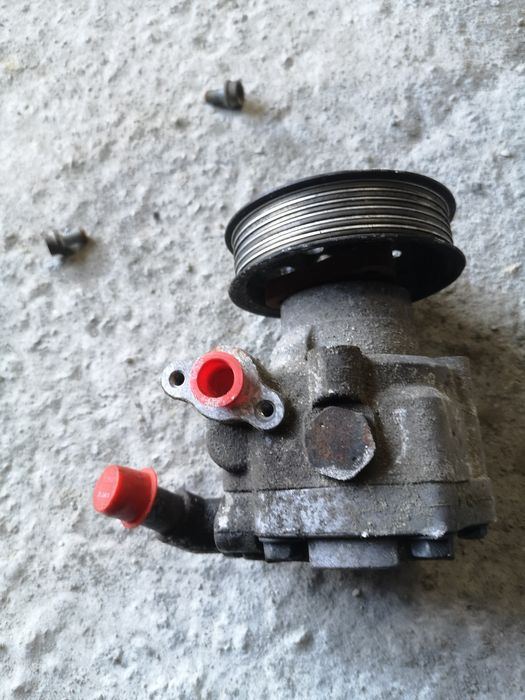 Pompa servo 2.0 vw t5 transporter carave