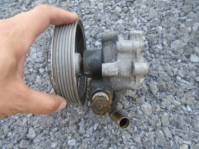 POMPA SERVO AUDI A4-2.0 B DIN 2004-COD-8E0145153