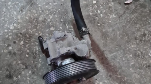 Pompa servo BMW seria 3 E90 E91 E92 E93 cod: 