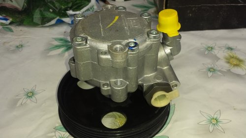 Pompa servo-directie mecanica NOUA Dacia Logan,MCV ,Sandero,Renault clio 2 1.4 MPI