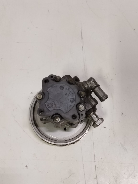Pompa servo servodirecție Audi A6 C6 2.