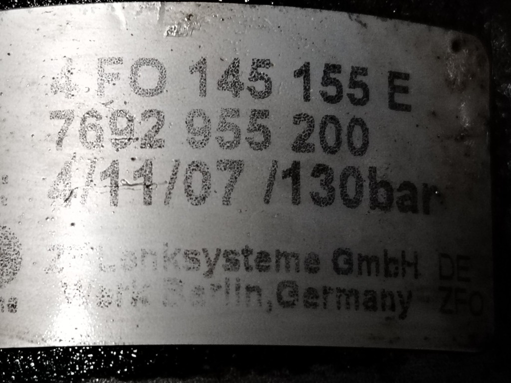 Pompa servo servodirecție Audi A6 C6 2.