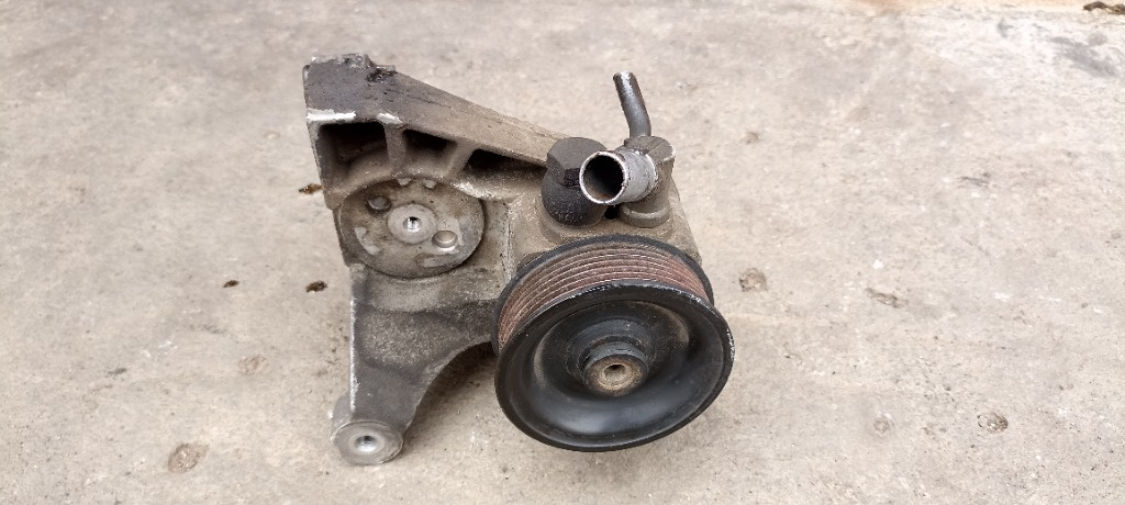 Pompa servo servodirectie Iveco Daily, 2