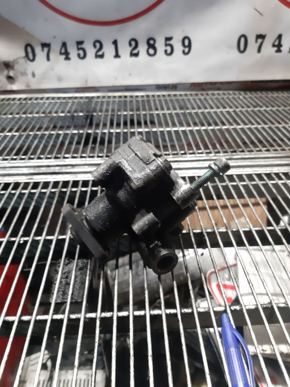 Pompa servo Skoda Superb 2.5 tdi cod 8d0145177d
