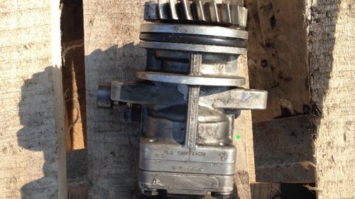 Pompa servo VW Touareg V10 7L an 2004 2010 7L