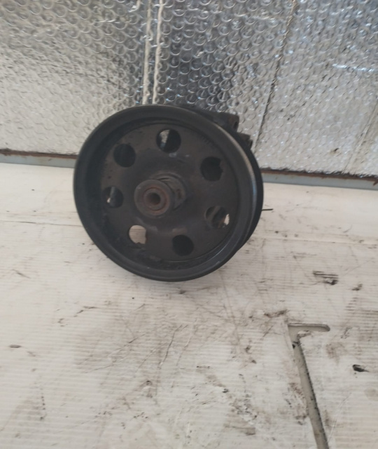 Pompa Servodirectie 1.8 TDDI XS4E3A733AC Ford Focus [1998 - 2004] Hatchback 5-usi 1.8 MT TDCi (101 hp)