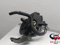 Pompa servodirectie A0024668301 A 002 466 83 01 Mercedes-Benz C-Class W203 [2000 - 2004] Sedan 4 - usi