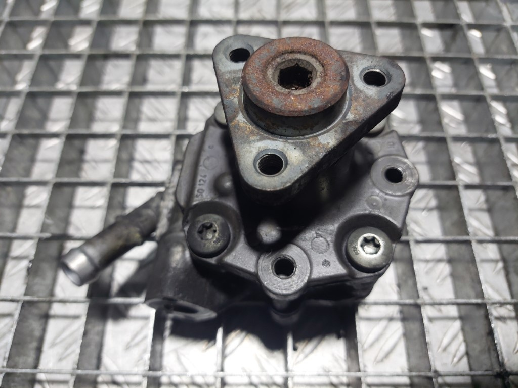 Pompa servodirectie Audi 2.0 TDI cod pie