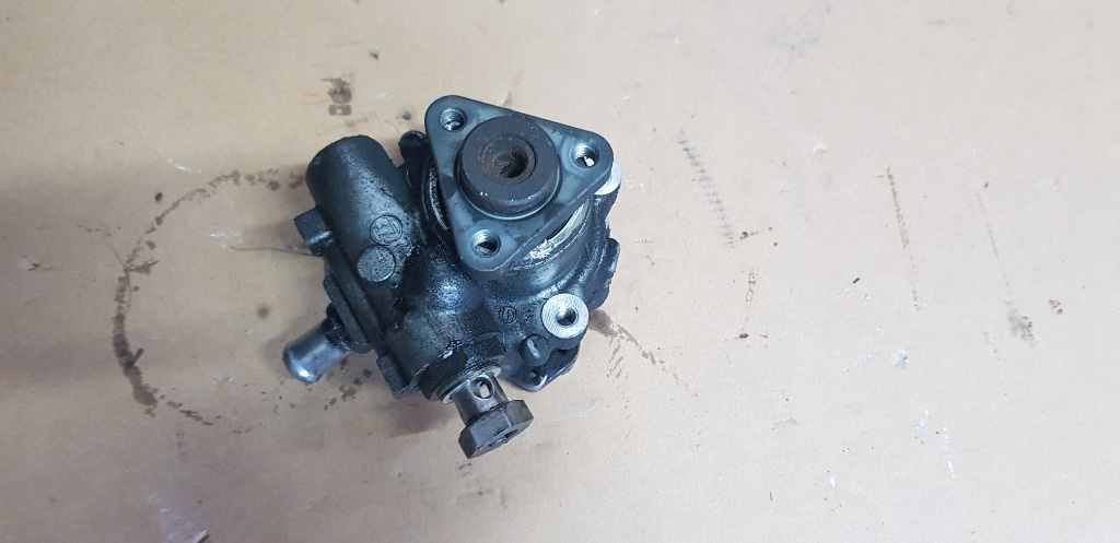 Pompa servodirectie audi a4 b7, anul 2005, motoriz