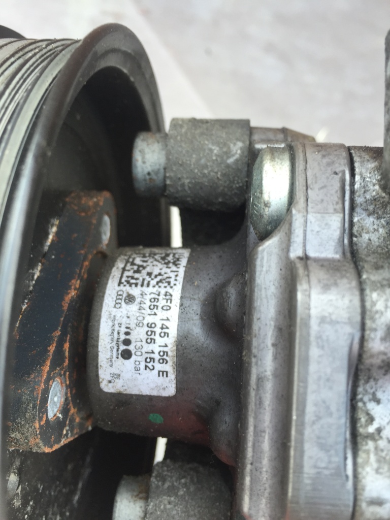 Pompa servodirectie Audi A6 4F (2005-2010) cod 4F0