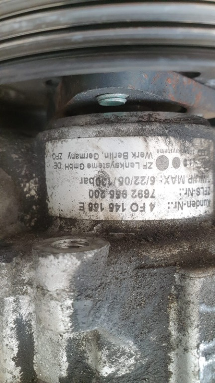 Pompa servodirectie Audi A6 C6 2.0 Tdi 2