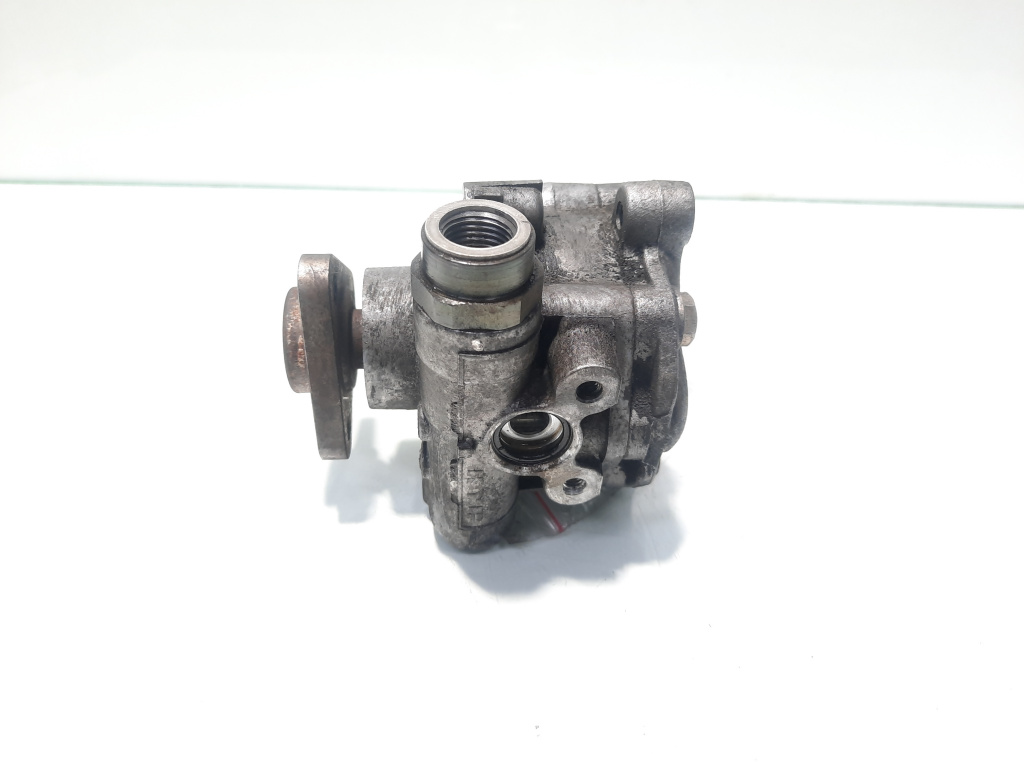 Pompa servodirectie , cod 8D0145177Q, VW Passat Variant (3B5), 1.9 TDI, AVB (idi:494451)
