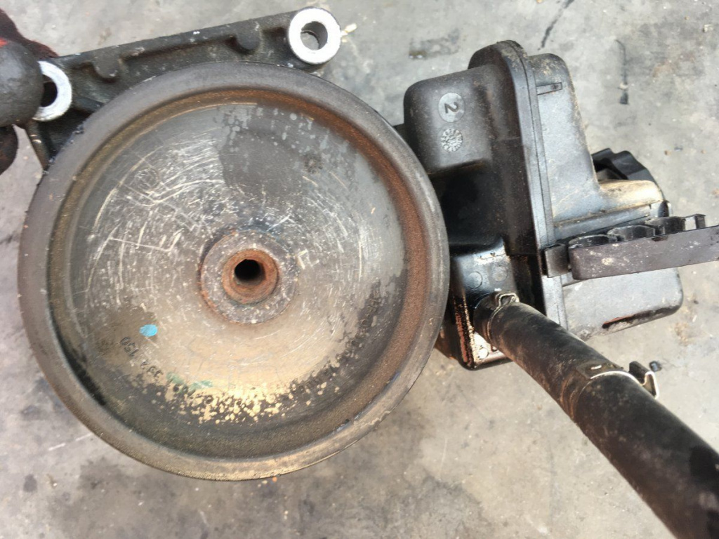 Pompa servodirectie E-class W212 cod: 76