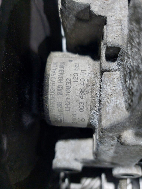 Pompa servodirectie Mercedes C class E c