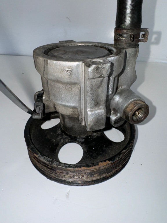 POMPA SERVODIRECTIE MERCEDES C-CLASS (W2