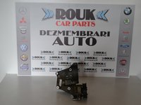 Pompa servodirectie Opel Vectra B 2.0 sau 2.2 DTI