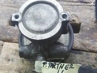 Pompa servodirectie peugeot pertner 1,6 cod piesa 9665709080